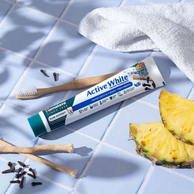 Active White Herbal Toothpaste Fresh Gel